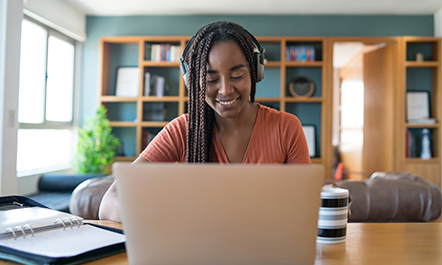 Dicas para você gastar pouco e melhorar seu home office!