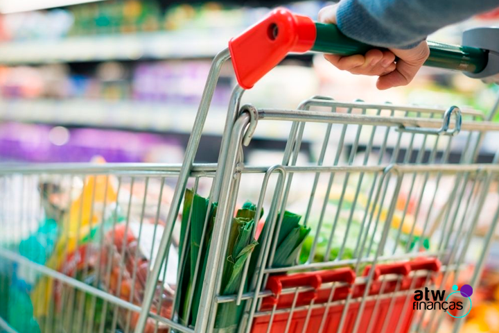Como economizar mesmo com a alta no valor dos alimentos?