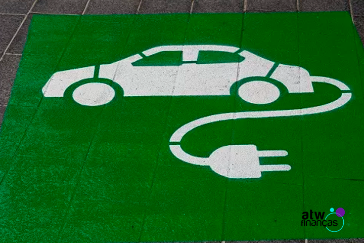 Aliança entre empresas quer popularizar o carro elétrico no Brasil