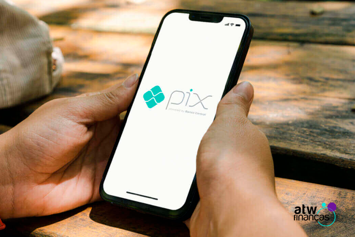 Pix Parcelado: saiba como pagar com Pix e parcelar a conta