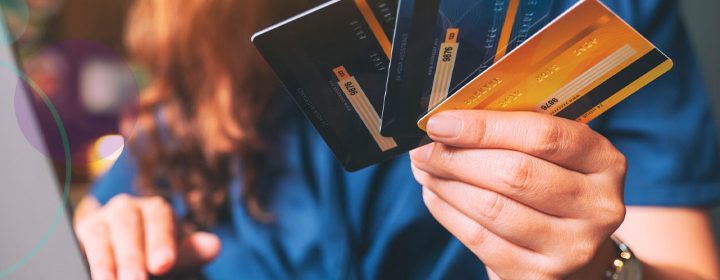 Quais os riscos de ter mais de um cartão de crédito? E quais as vantagens?