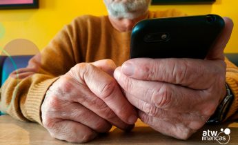 Ajude na segurança digital dos 50+: envie este post para seus avós
